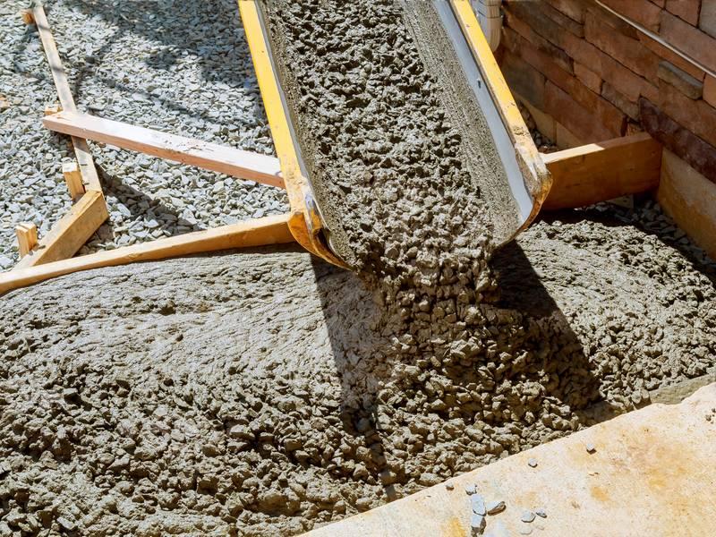 Should You Get an Asphalt or a Cement Driveway Replacement