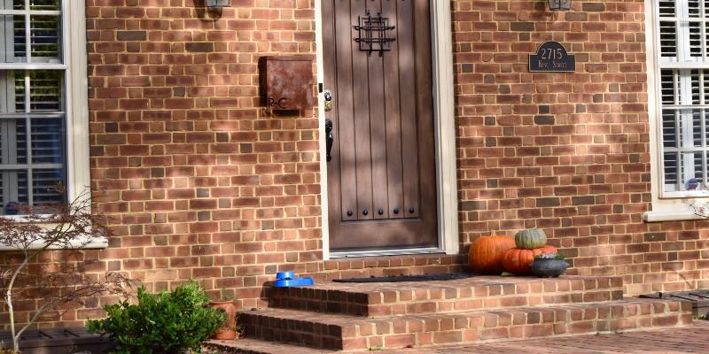 Can a Brick Porch Withstand Extreme Weather Conditions?