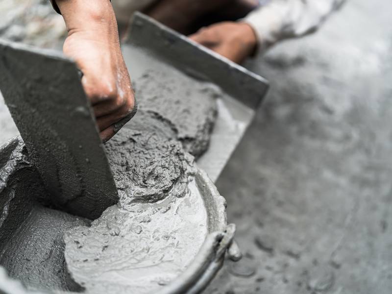 What Types of Projects Do Concrete Contractors Near Me Typically Handle?